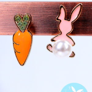粉紅小兔與蘿蔔耳環